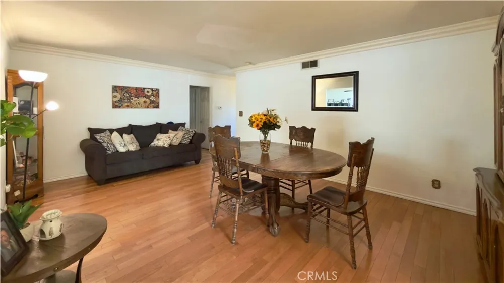 1011 Shadow San Fernando, CA 91340