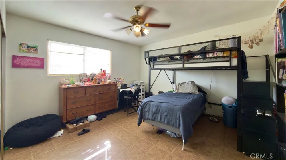 1011 Shadow San Fernando, CA 91340