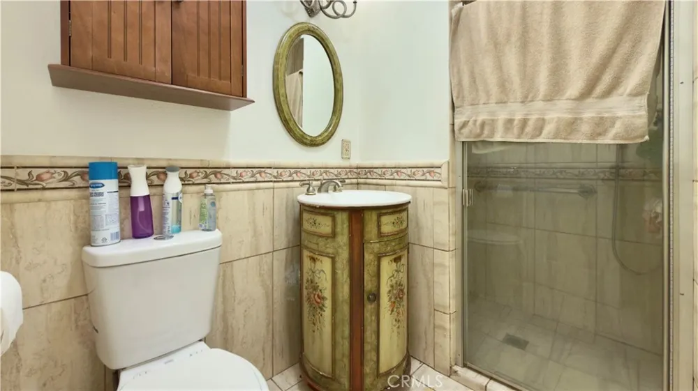 1011 Shadow San Fernando, CA 91340