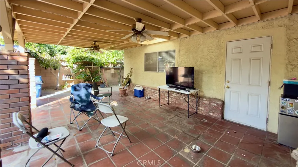 1011 Shadow San Fernando, CA 91340
