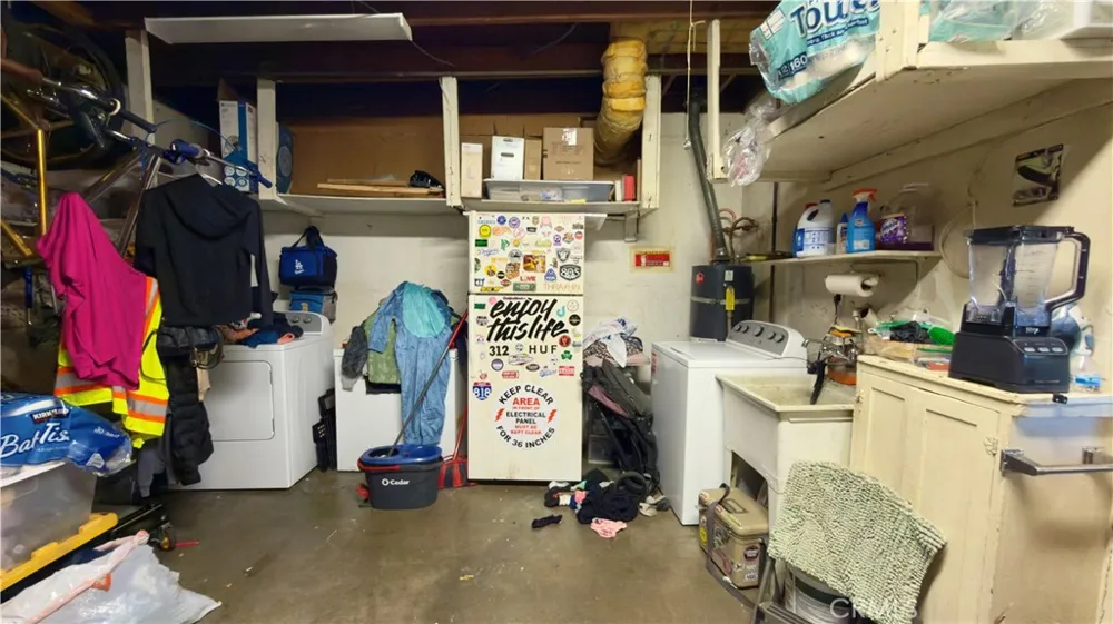 1011 Shadow San Fernando, CA 91340