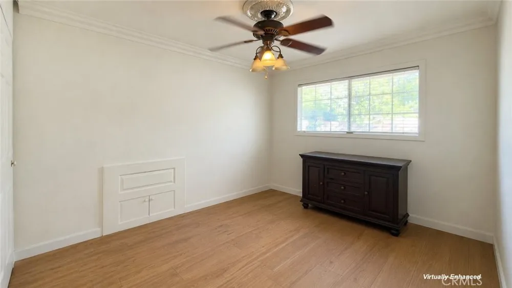 1011 Shadow San Fernando, CA 91340
