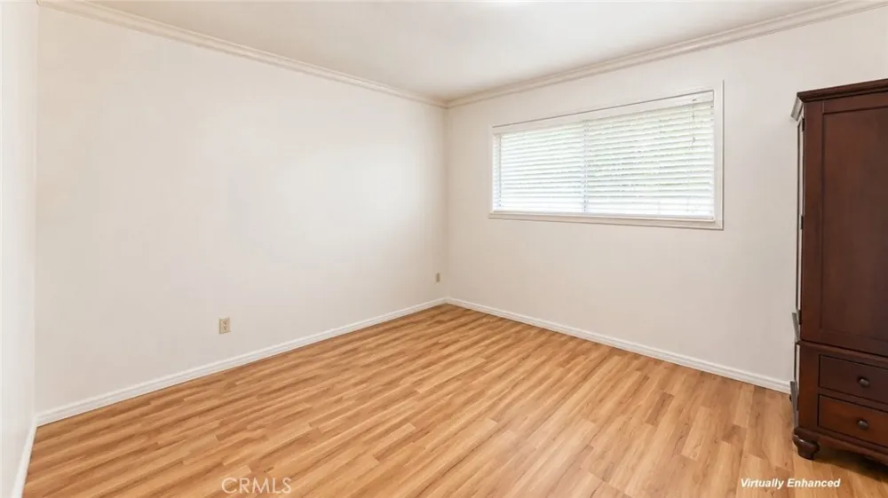 1011 Shadow San Fernando, CA 91340