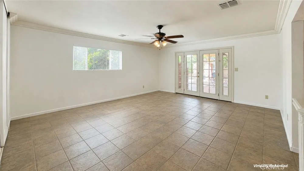 1011 Shadow San Fernando, CA 91340