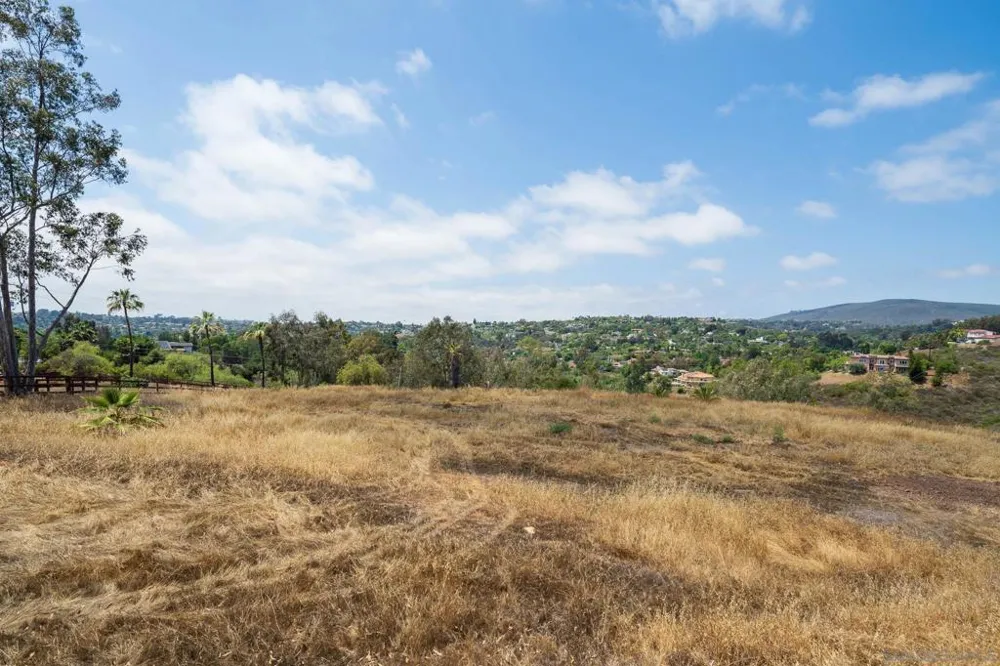 18096 Loma Alegre Rancho Santa Fe, CA 92067
