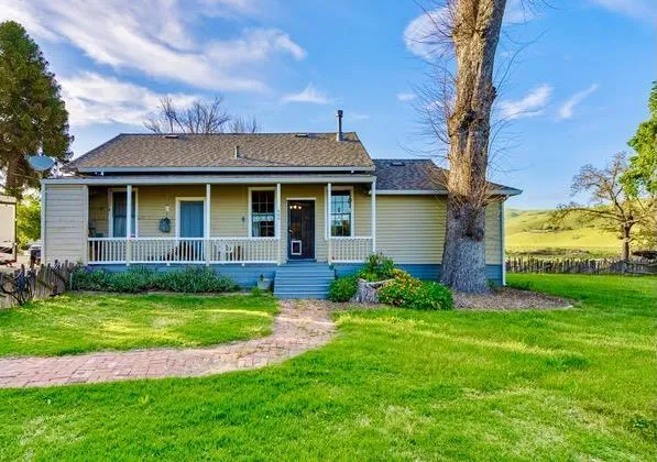 610 San Felipe Road Gilroy, CA 95020
