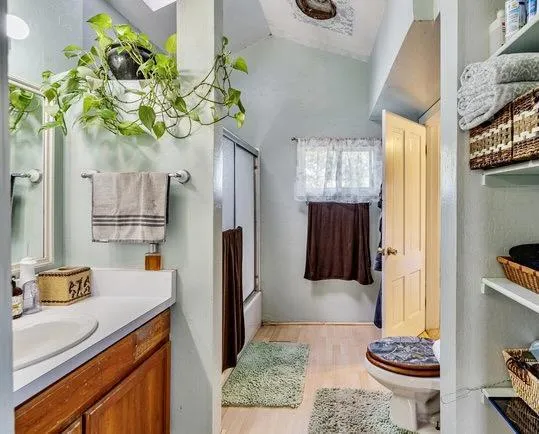 610 San Felipe Road Gilroy, CA 95020