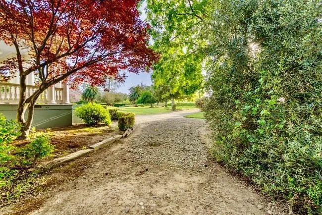 610 San Felipe Road Gilroy, CA 95020