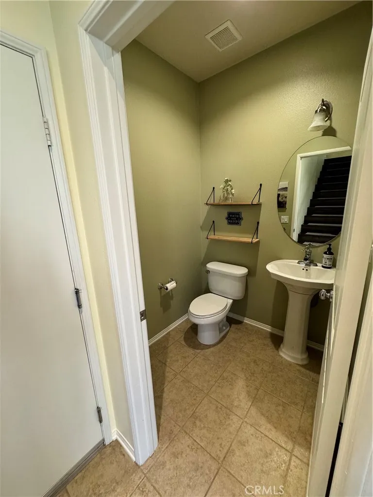 20323 Livorno Way Porter Ranch, CA 91326