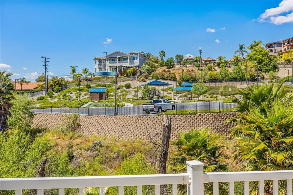 22920 Green Pine Canyon Lake, CA 92587