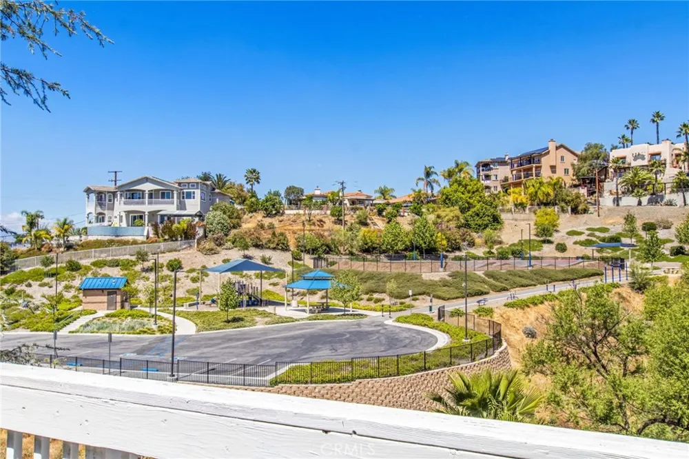 22920 Green Pine Canyon Lake, CA 92587
