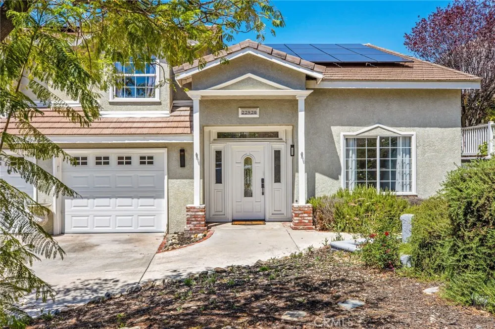 22920 Green Pine Canyon Lake, CA 92587