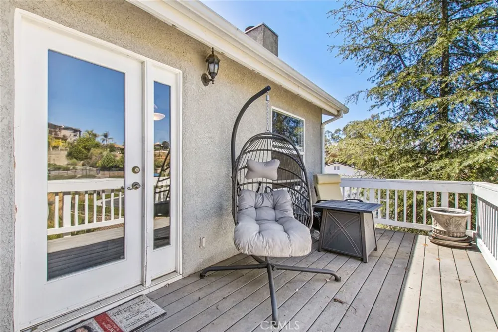 22920 Green Pine Canyon Lake, CA 92587