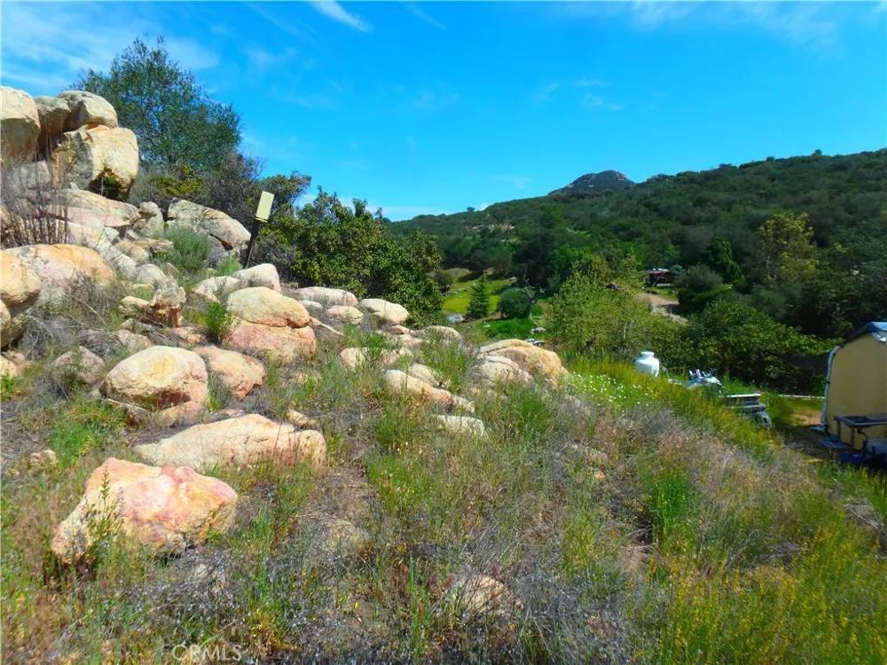 16778 Lawson Valley Rd. Jamul, CA 91935