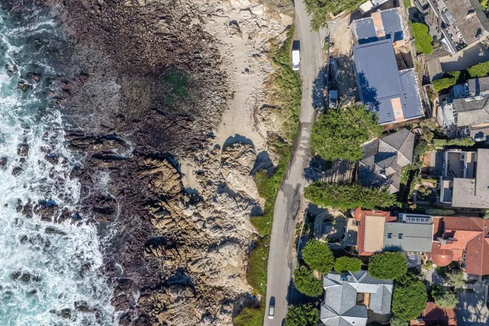 26251 Scenic Road Carmel, CA 93923