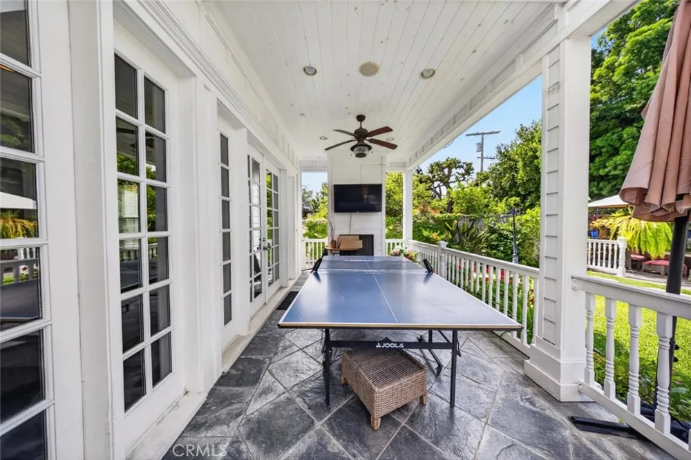 4533 Farmdale Avenue North Hollywood, CA 91602