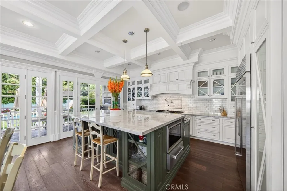 4533 Farmdale Avenue North Hollywood, CA 91602
