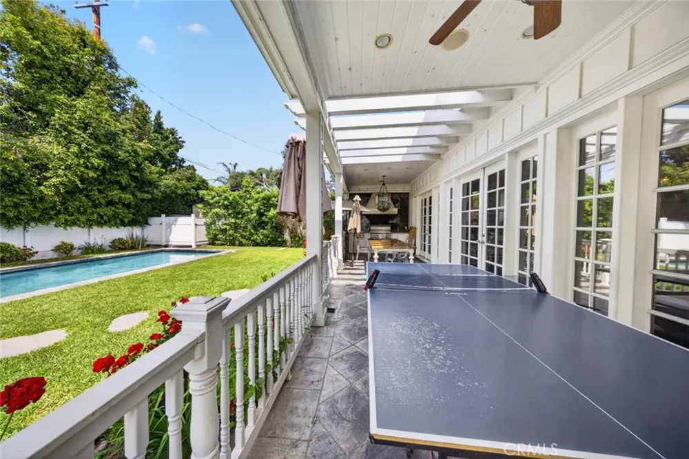 4533 Farmdale Avenue North Hollywood, CA 91602