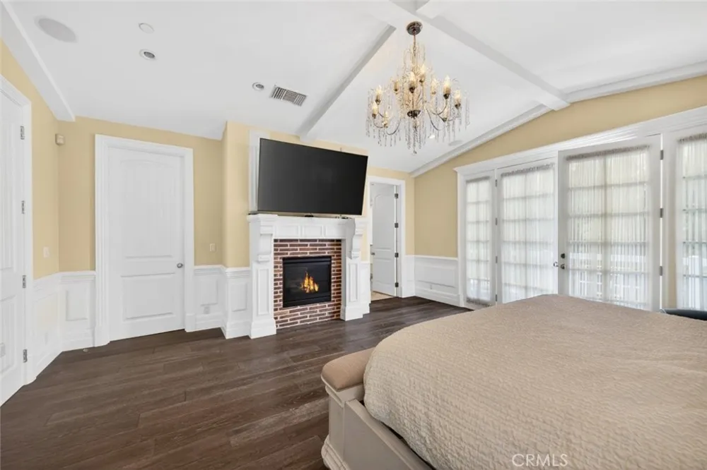 4533 Farmdale Avenue North Hollywood, CA 91602