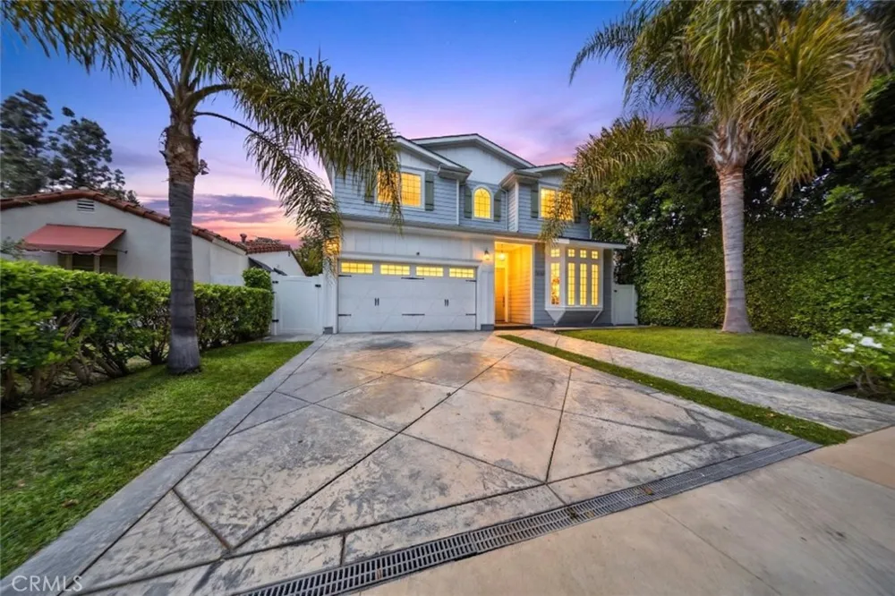 4533 Farmdale Avenue North Hollywood, CA 91602