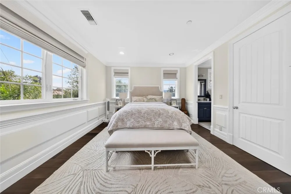 4533 Farmdale Avenue North Hollywood, CA 91602
