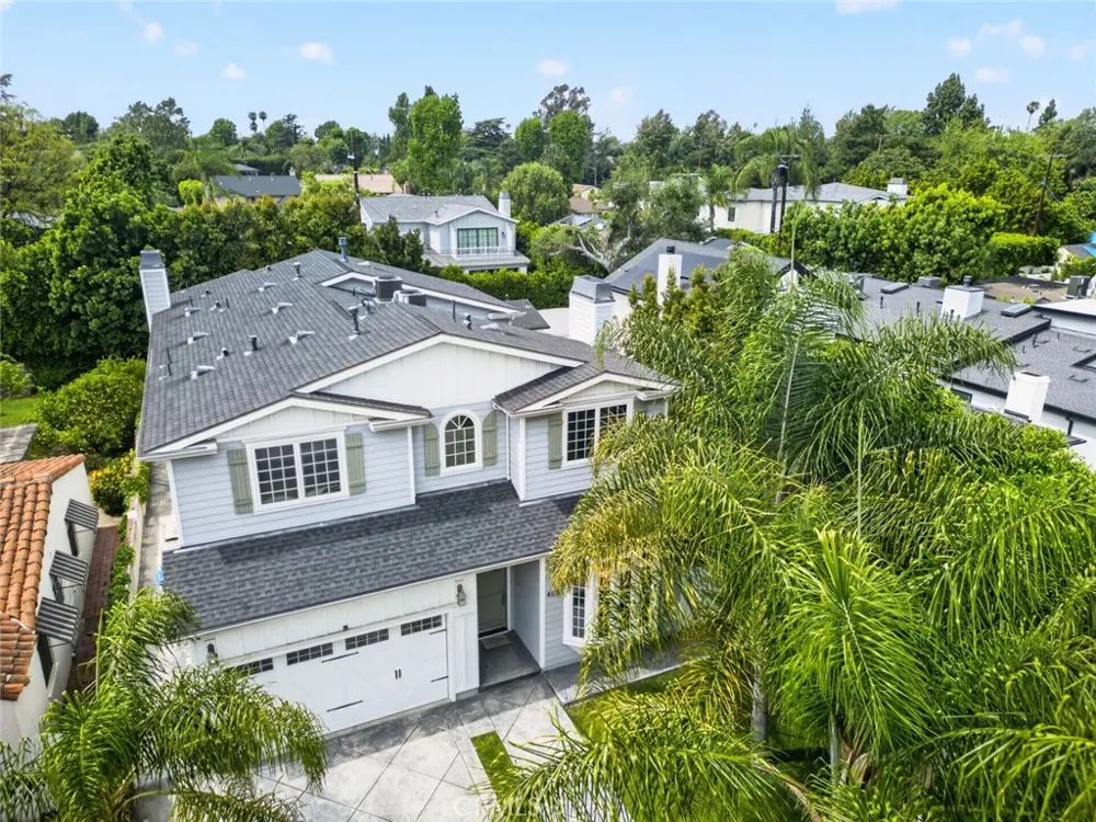 4533 Farmdale Avenue North Hollywood, CA 91602