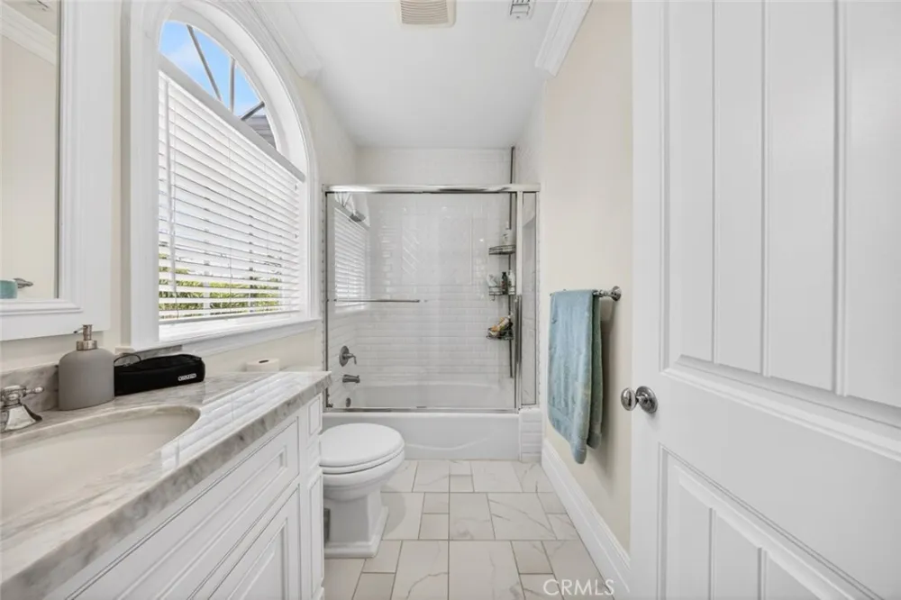 4533 Farmdale Avenue North Hollywood, CA 91602