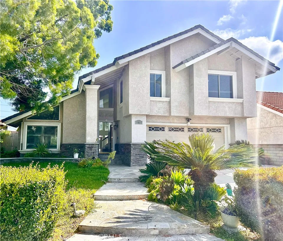 10 Bluff Point Circle Phillips Ranch, CA 91766