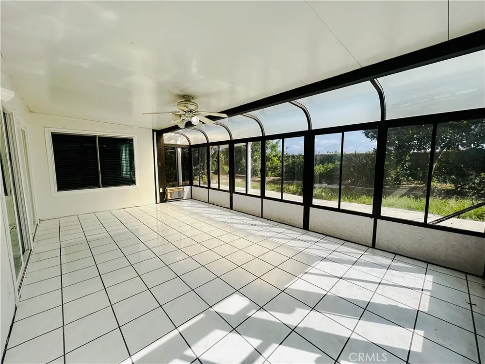 10 Bluff Point Circle Phillips Ranch, CA 91766