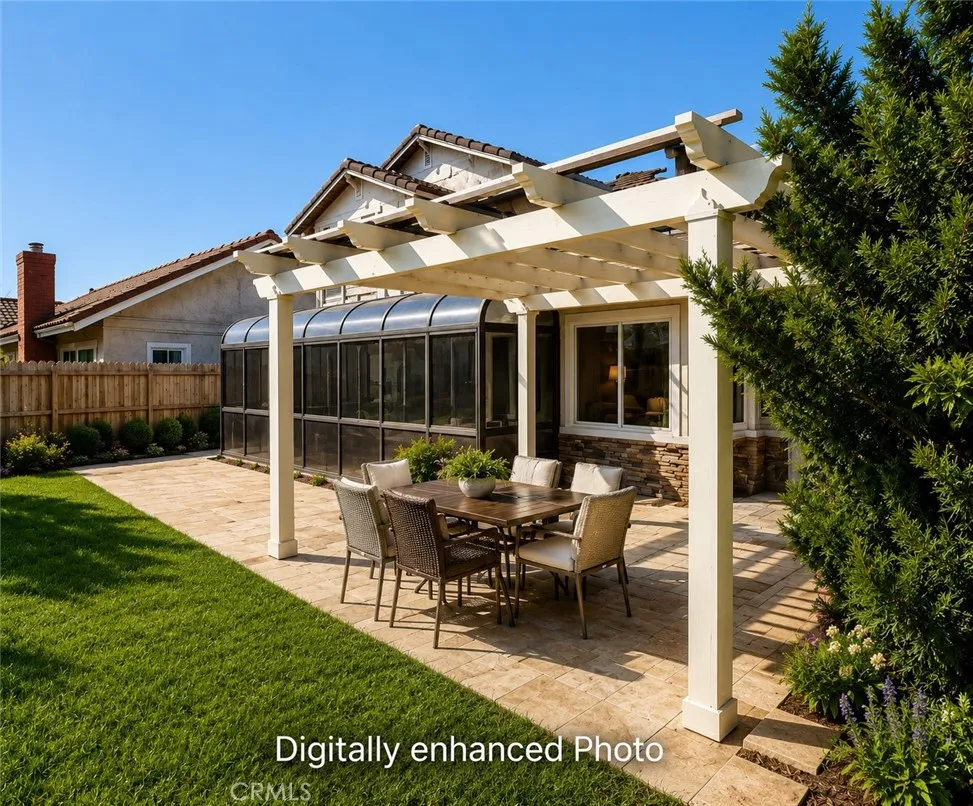 10 Bluff Point Circle Phillips Ranch, CA 91766