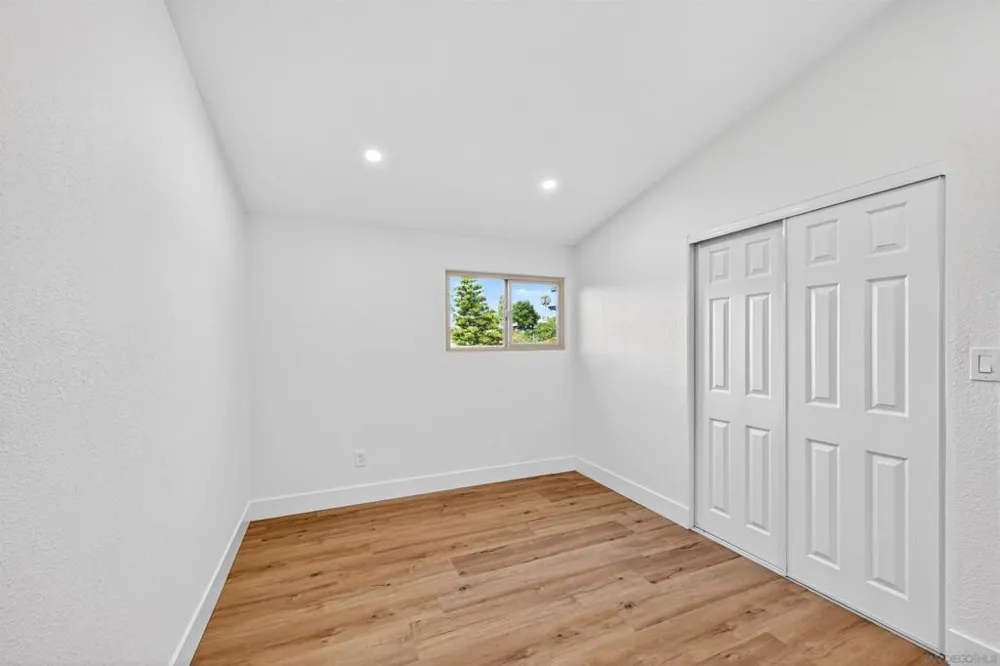 2546 MARATHON DR San Diego, CA 92123