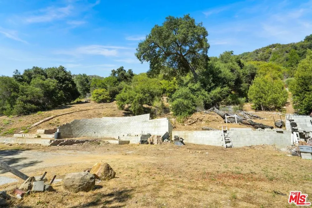 802 Old Topanga Canyon Rd Topanga, CA 90290