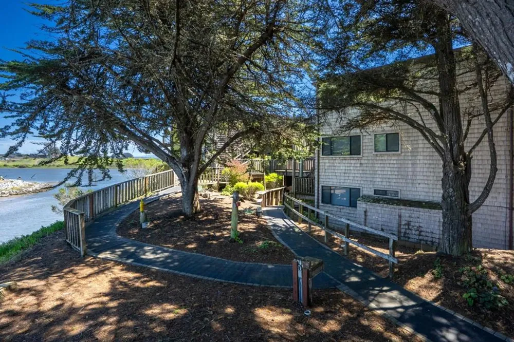 75 Pelican #P-75 Watsonville, CA 95076