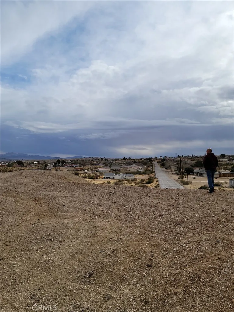 4 P STREET Barstow, CA 92311