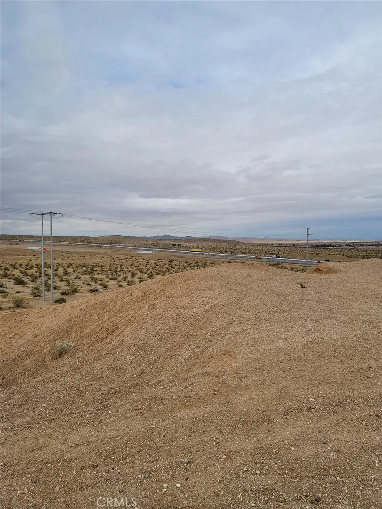 4 P STREET Barstow, CA 92311