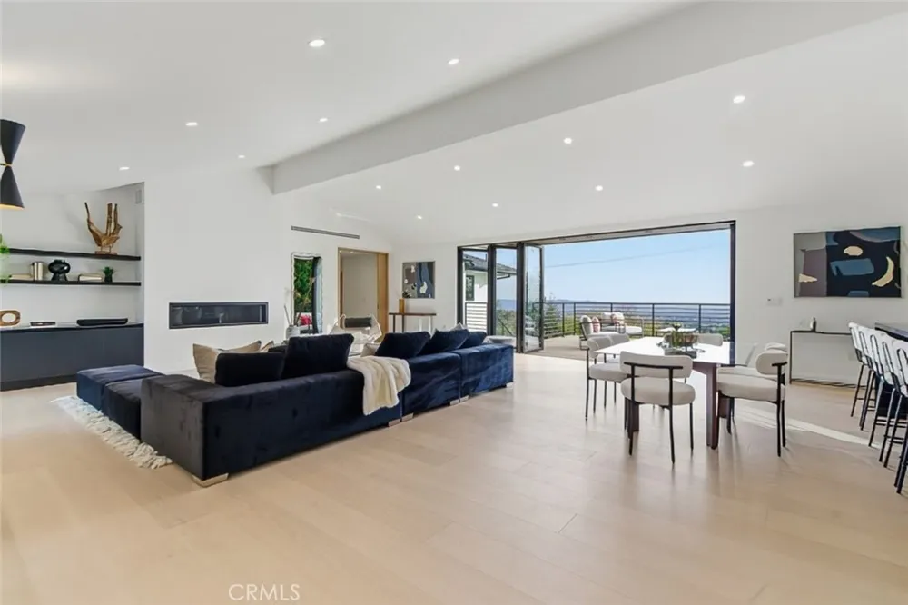 1764 E Loma Alta