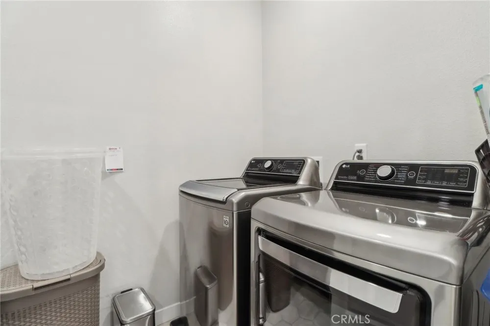 27230 Red Willow Court Valencia, CA 91381