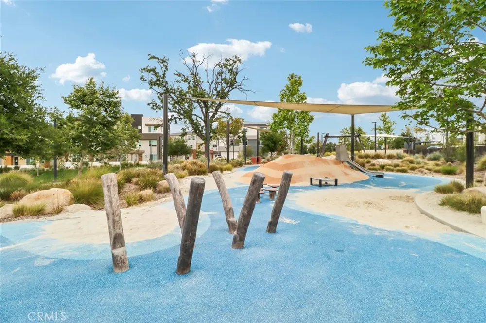 27230 Red Willow Court Valencia, CA 91381