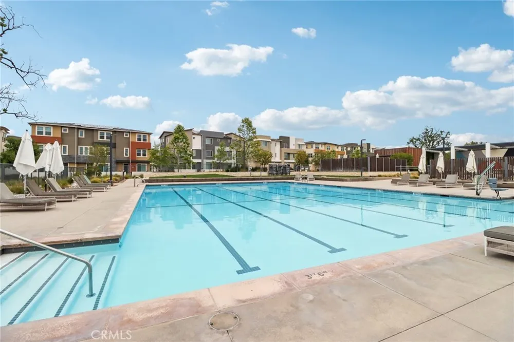 27230 Red Willow Court Valencia, CA 91381