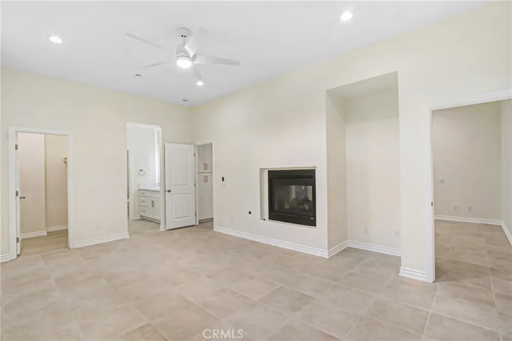 498 Green Orchard Riverside, CA 92506
