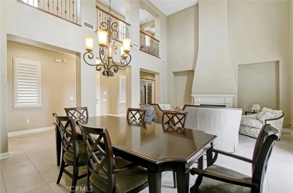 498 Green Orchard Riverside, CA 92506