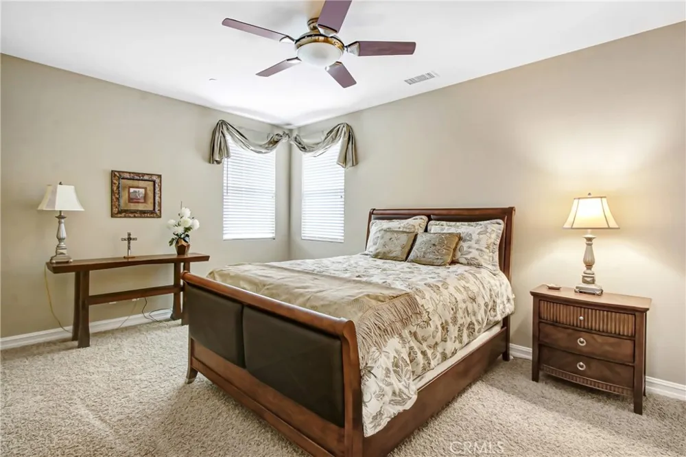 498 Green Orchard Riverside, CA 92506