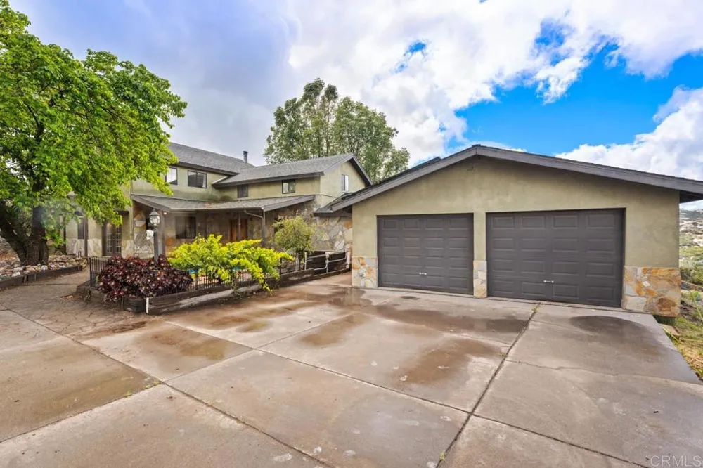 3860 Carveacre Road Alpine, CA 91901