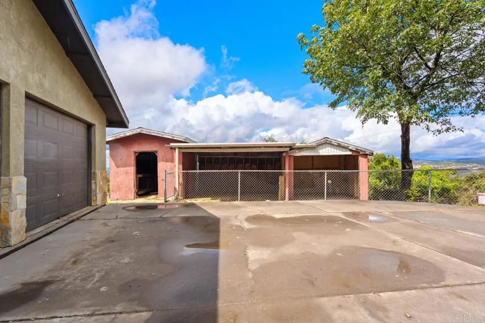 3860 Carveacre Road Alpine, CA 91901