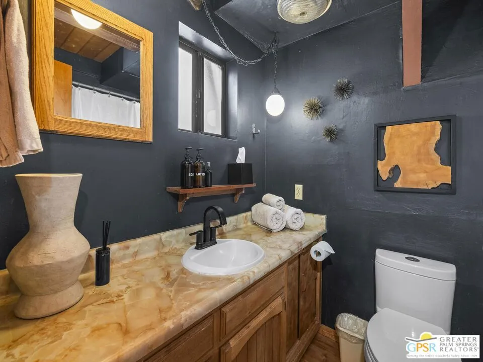 55055 John Muir Road Idyllwild, CA 92549