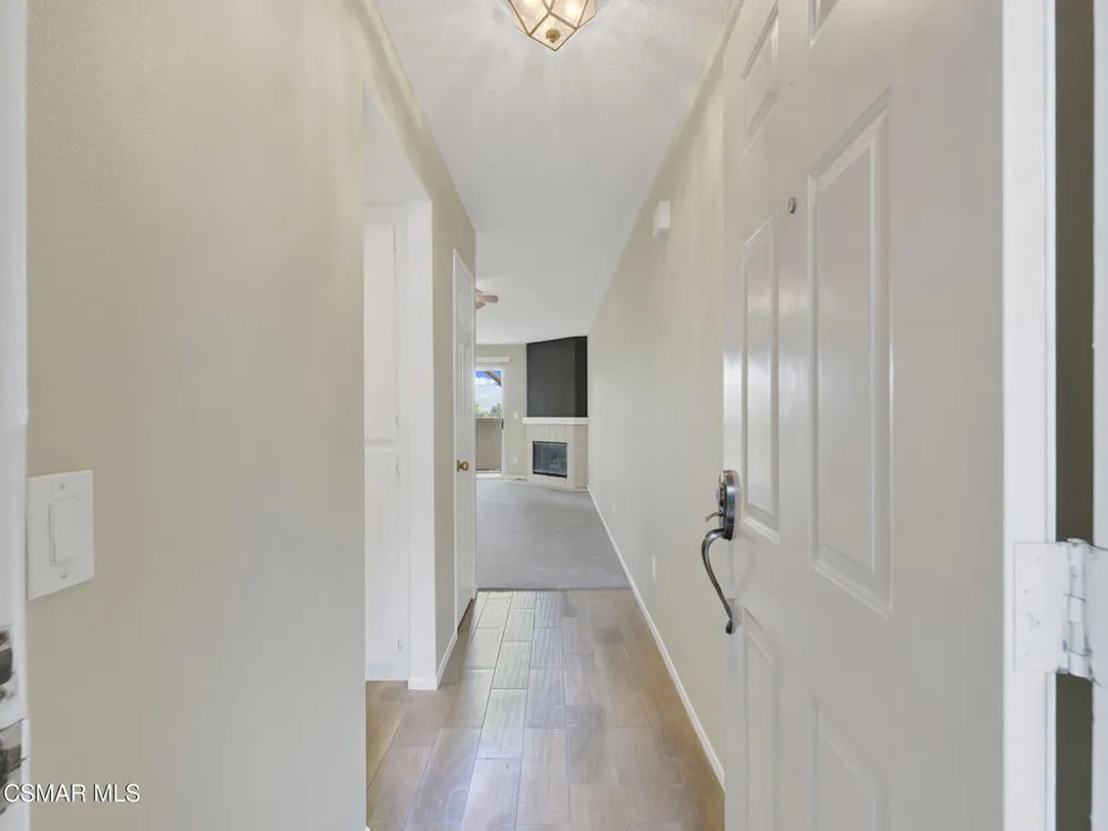 2731 Erringer Road #28 Simi Valley, CA 93065