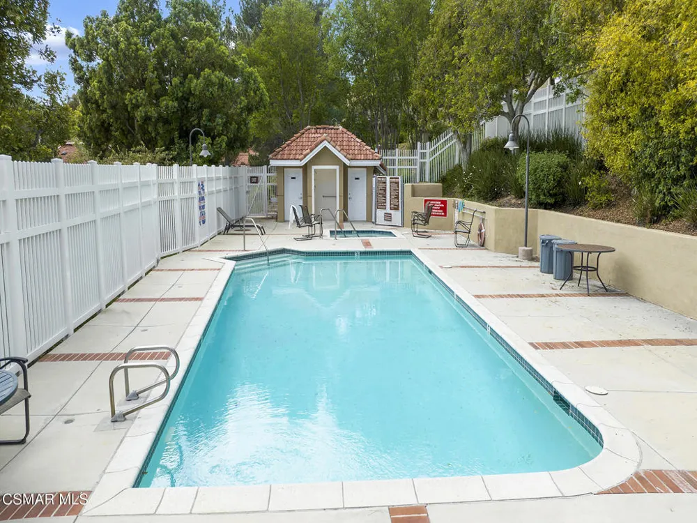 2731 Erringer Road #28 Simi Valley, CA 93065