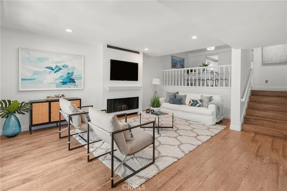 4738 La Villa Marina #H Marina del Rey, CA 90292