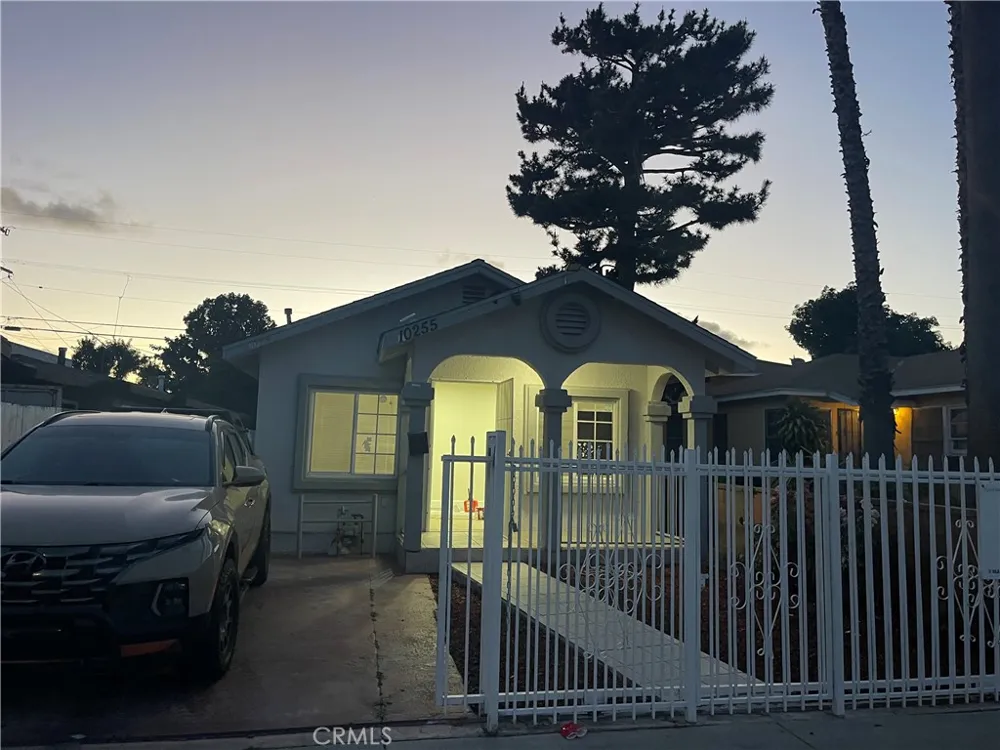 10255 California South Gate, CA 90280