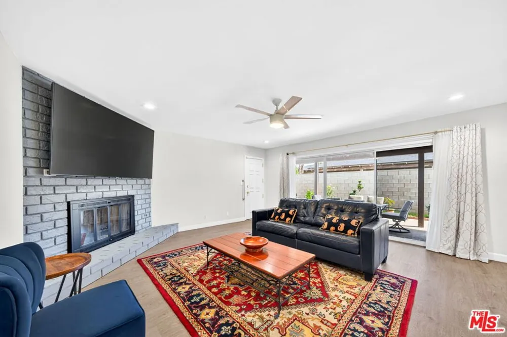 10829 Firmona Avenue Inglewood, CA 90304